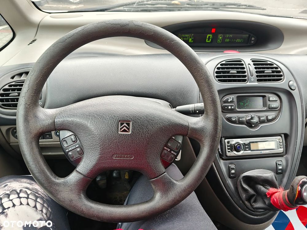 Citroën Xsara Picasso 1.8i Confort - 20