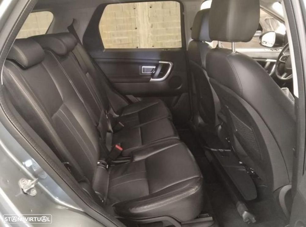Land Rover Discovery Sport - 3