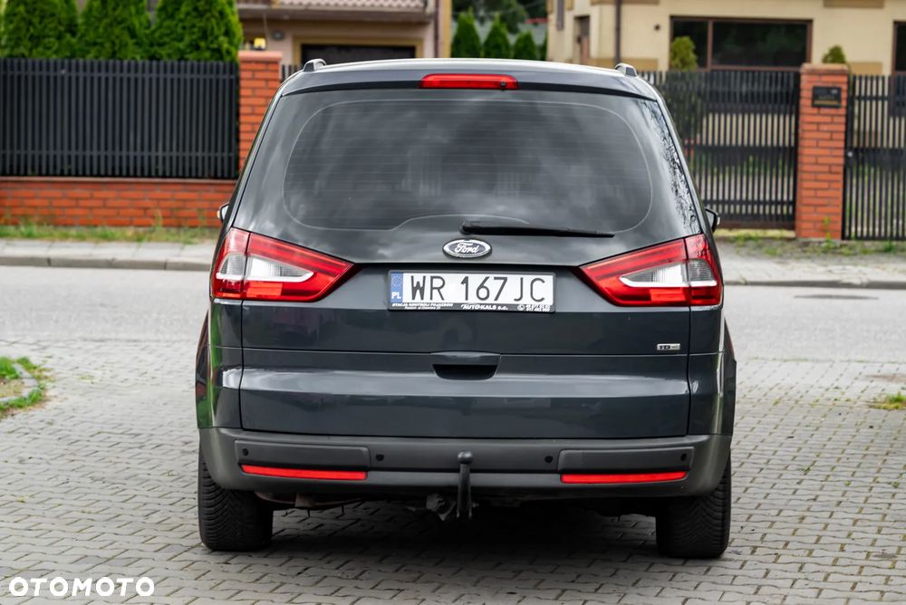 Ford Galaxy 2.0 TDCi Ghia - 8