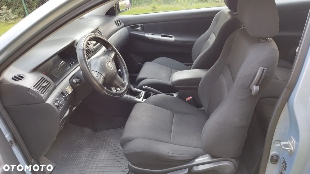 Toyota Corolla 1.6 VVT-i Sol - 6