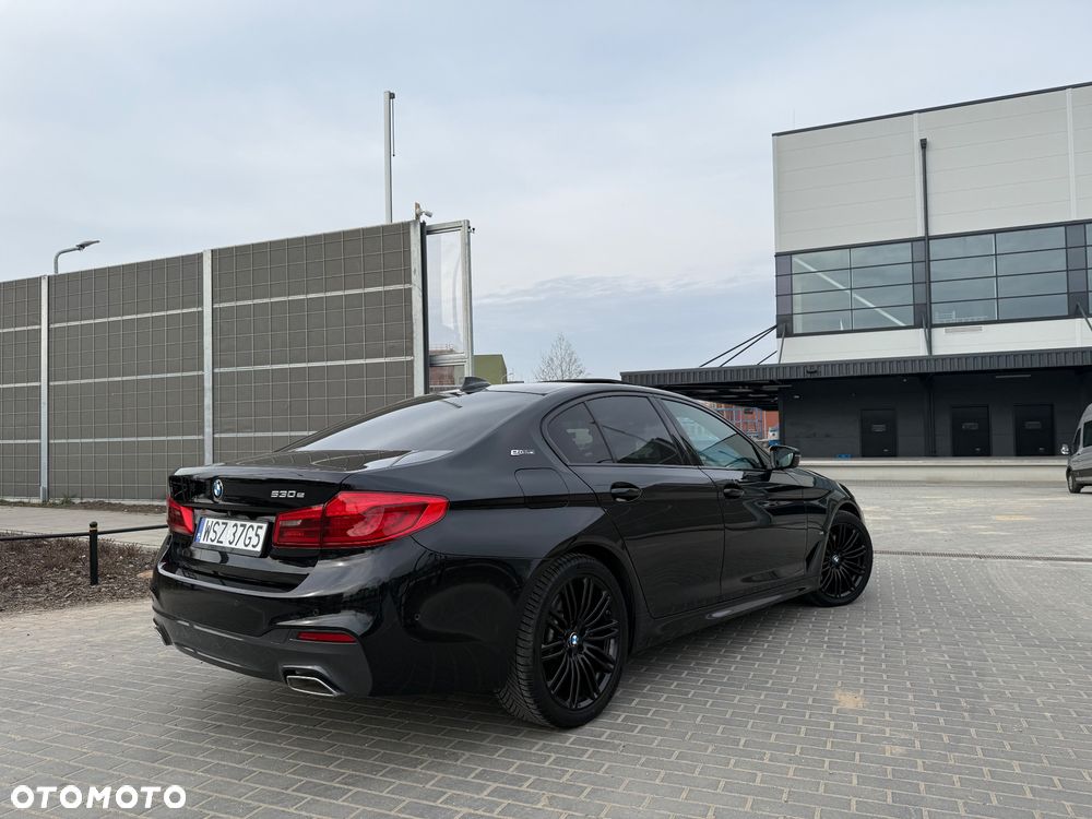 BMW Seria 5 530e iPerformance GPF M Sport sport - 11