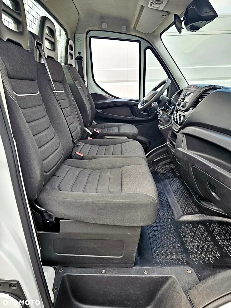 Iveco 35C16 - 10