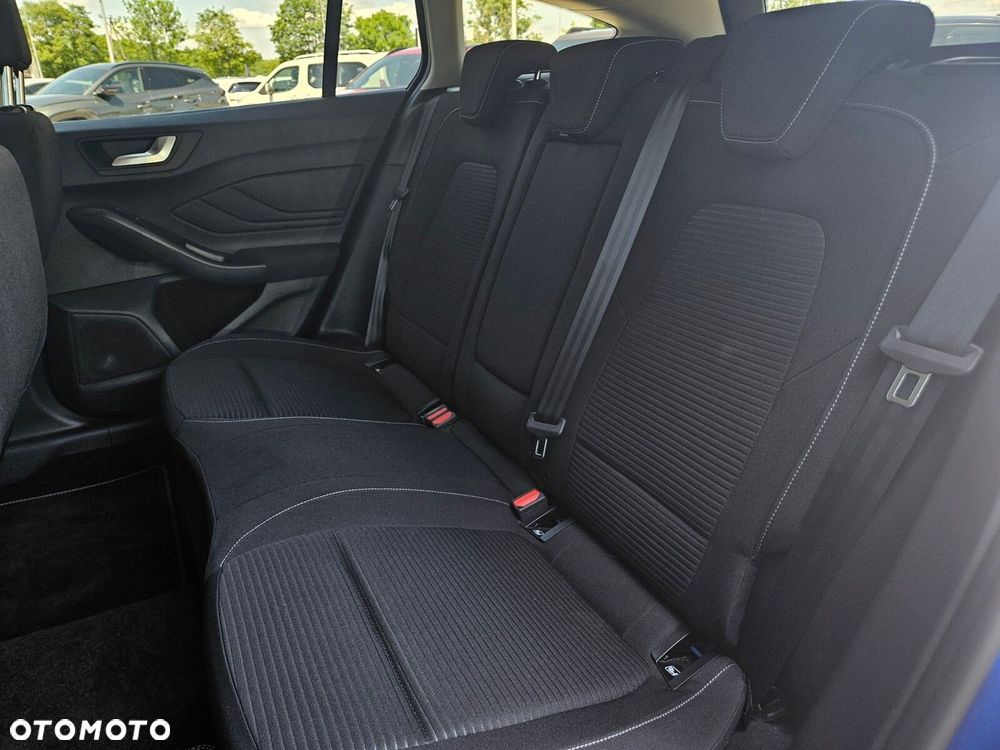 Ford Focus 1.5 EcoBlue Titanium - 24