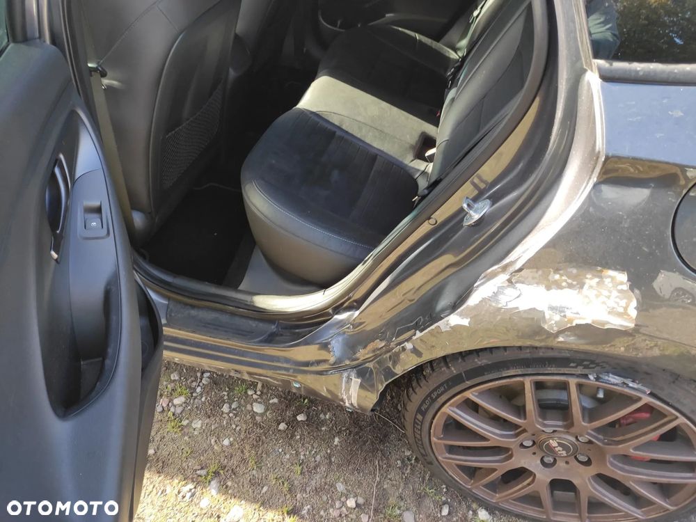 Hyundai i30 N 2.0 T-GDI Performance - 6