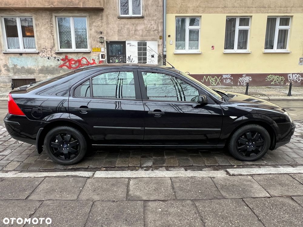 Ford Mondeo 2.0 TDDi Ambiente - 7