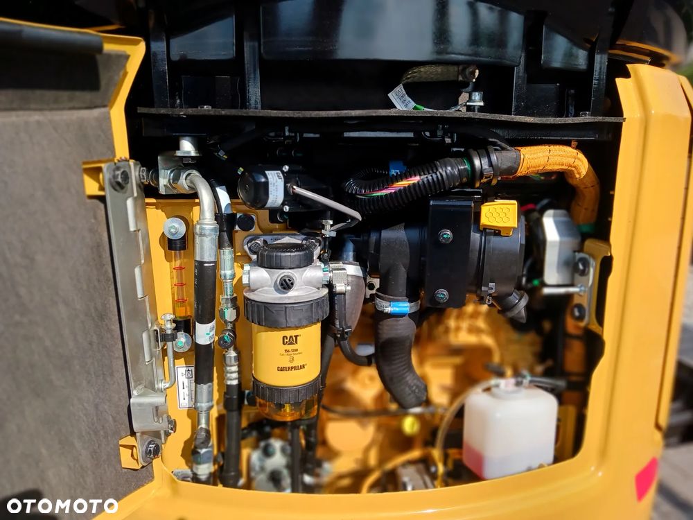 Caterpillar 301.8  CR POWERTILT 3 Łyżki - 17