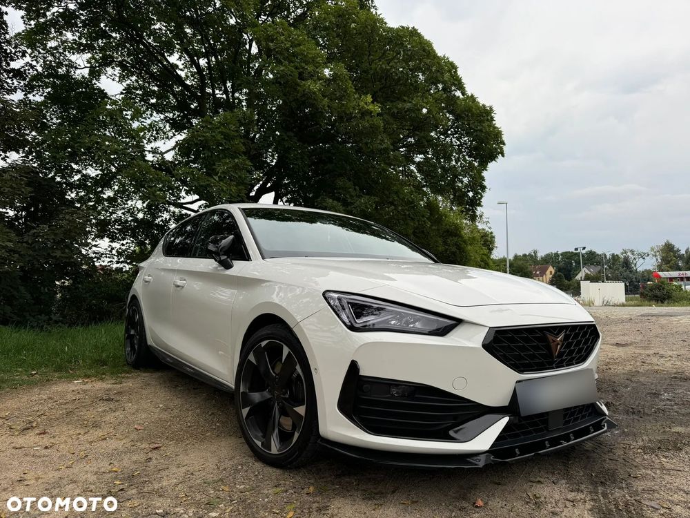 Cupra Leon 2.0 TSI DSG - 4