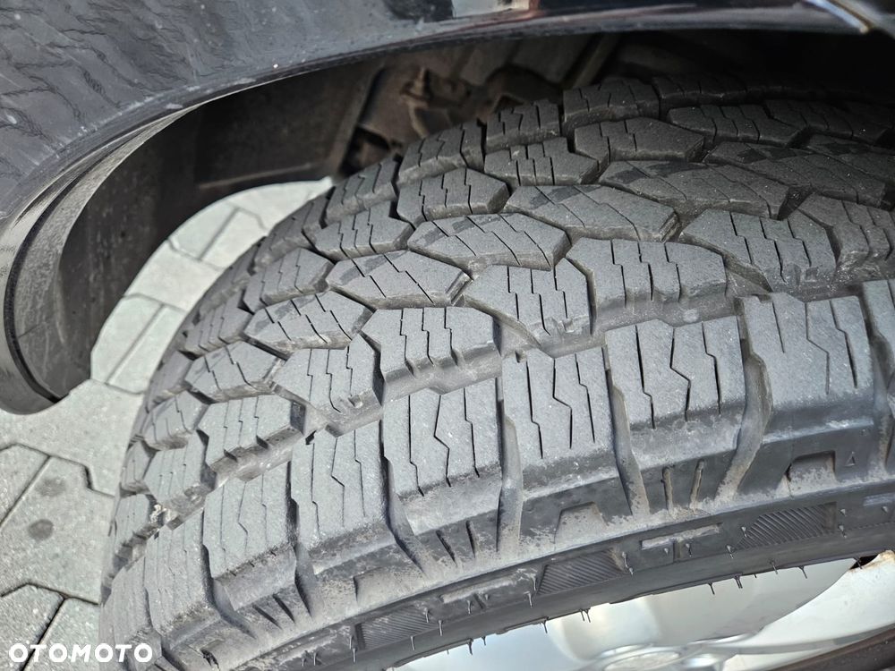 Kia Sorento 2.5 CRDi VGT EX - 27