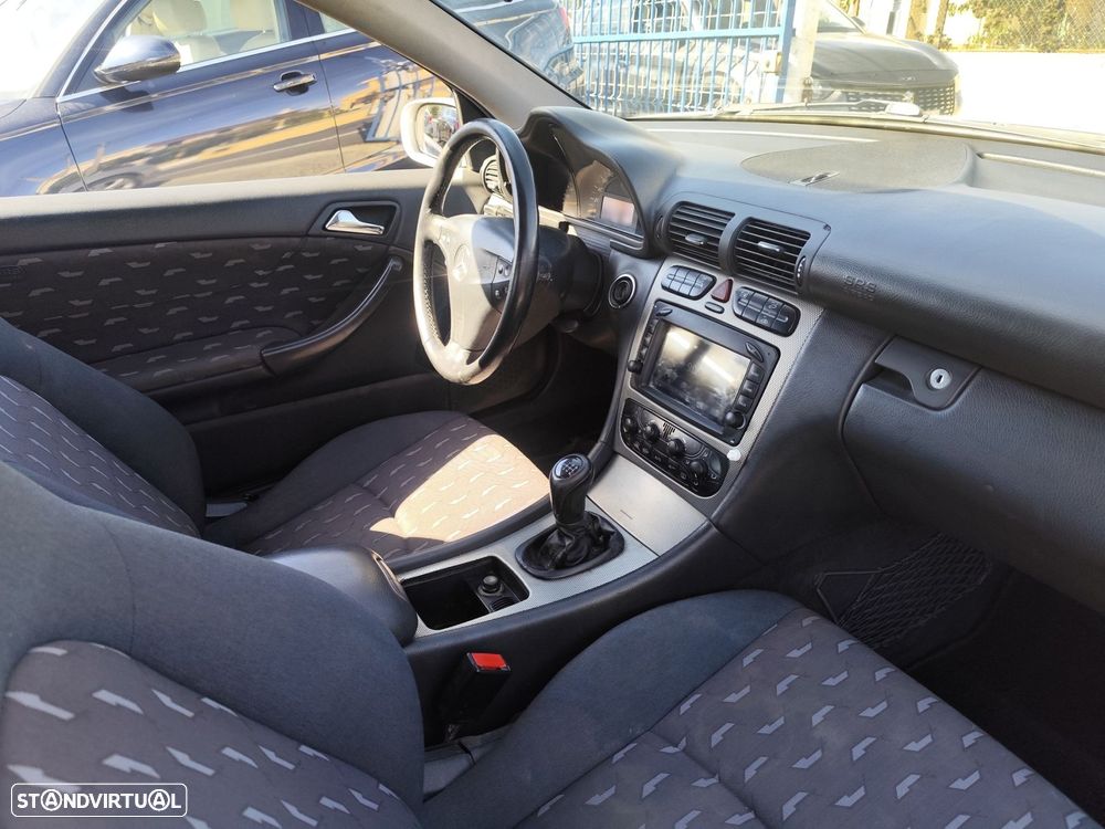 Mercedes-Benz C 220 CDi Sport Coupé Evolution - 11