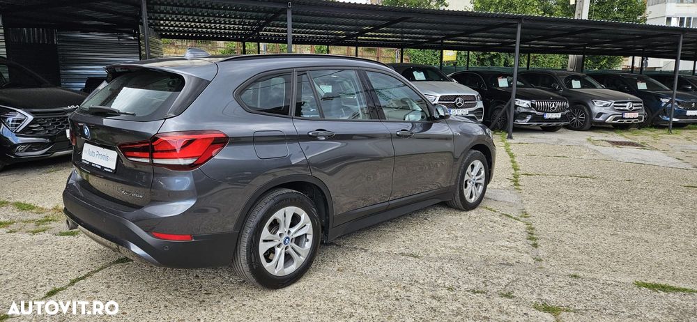 BMW X1 xDrive25e AT PHEV - 11