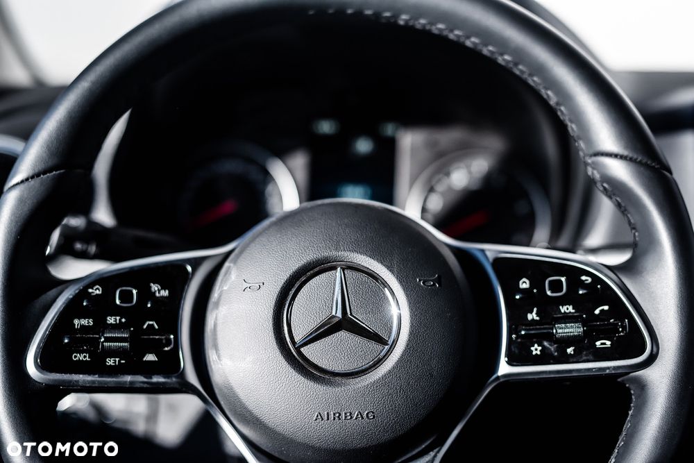 Mercedes-Benz Sprinter - 18