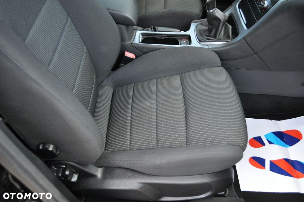 Ford Mondeo 2.0 Titanium - 30