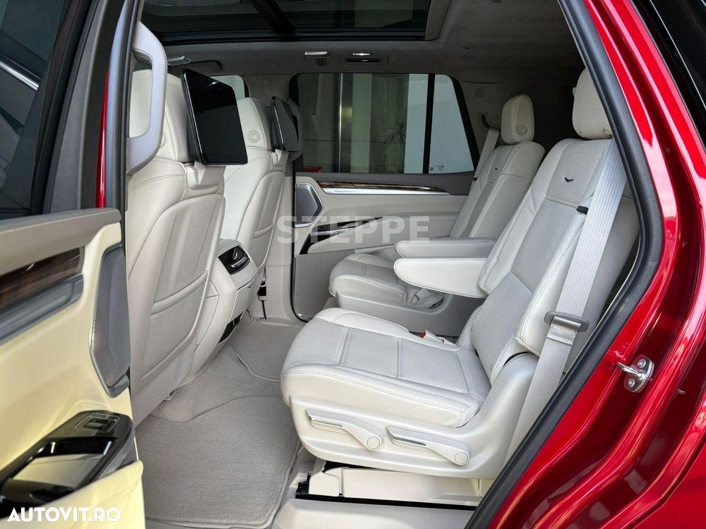 Cadillac Escalade - 9