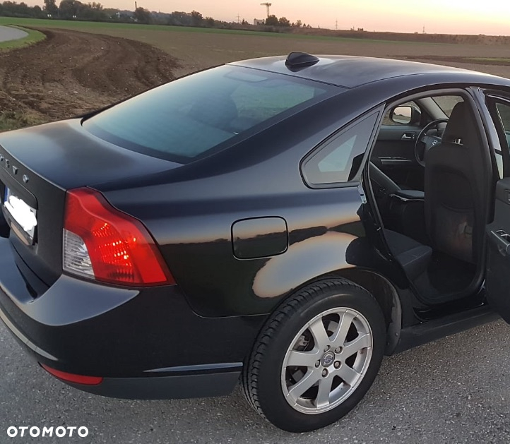 Volvo S40 2.0 - 6
