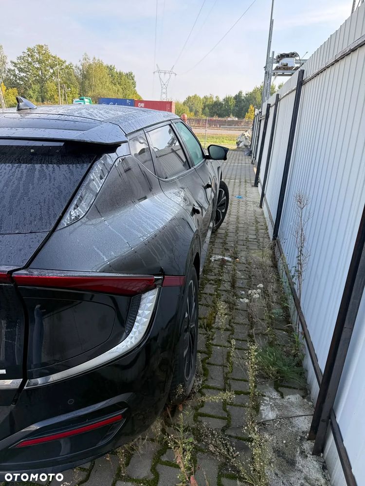 Kia EV6 - 5