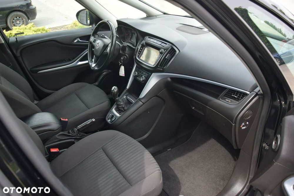 Opel Zafira 1.4 Turbo (ecoFLEX) Start/Stop Business Edition - 39