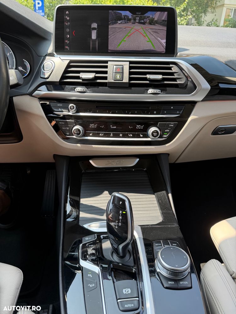 BMW X3 xDrive20d Aut. Luxury Line - 11
