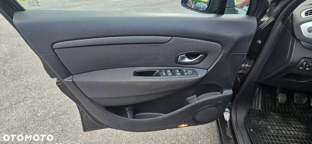 Renault Scenic - 14