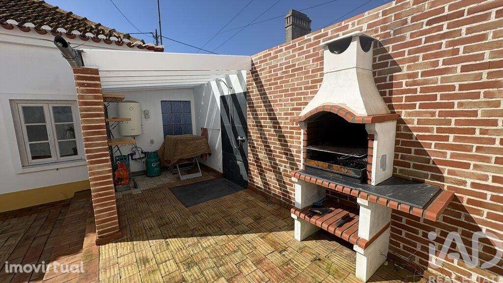 Moradia isolada em Santiago do Cacém, Santa Cruz e São Bartolomeu da S - Grande imagem: 4/39