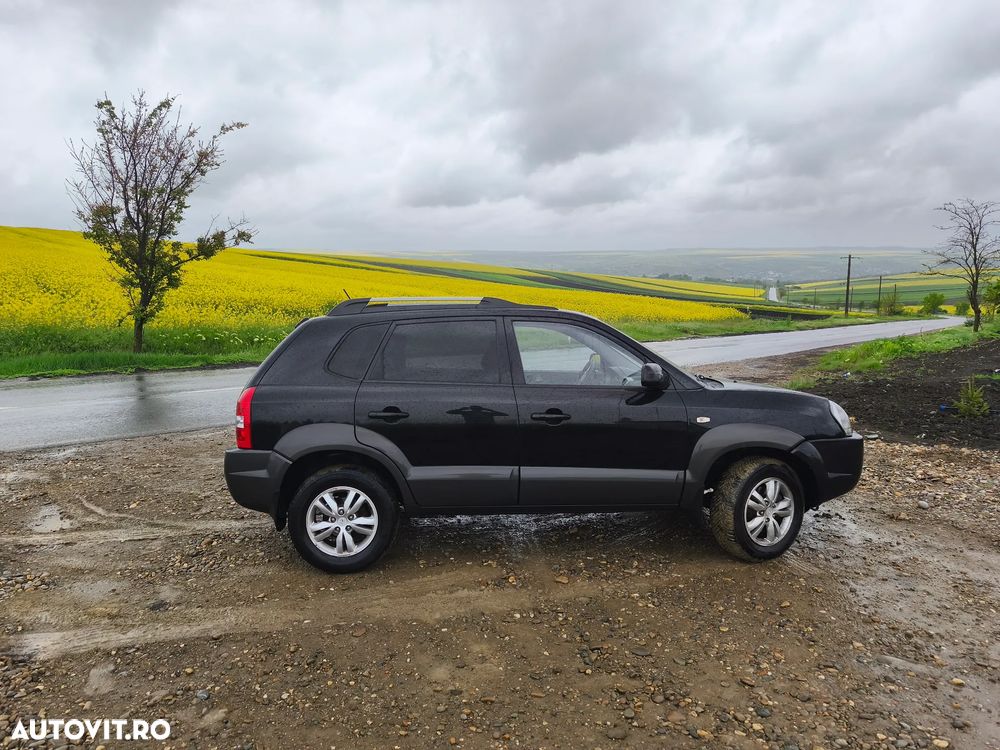 Hyundai Tucson 2.0 2WD GLS - 6