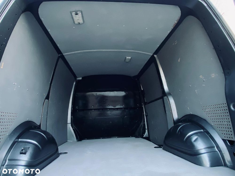 Volkswagen TRANSPORTER - 29