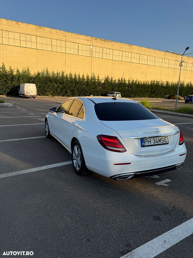 Mercedes-Benz E 200 d Aut. - 30