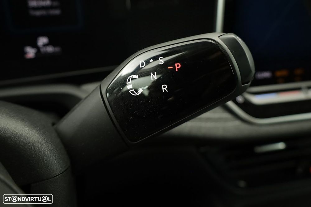 VW Passat Variant 1.5 TSI eHybrid DSG - 17