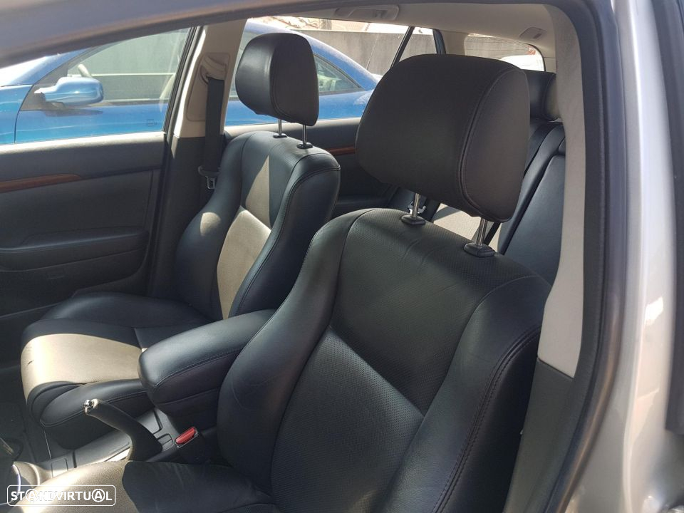Toyota Avensis 2007 para peças - 5