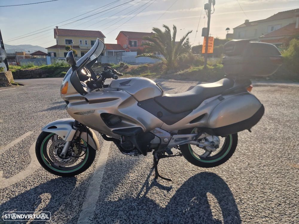 Honda Deauville 650  Possível Financiamento - 2