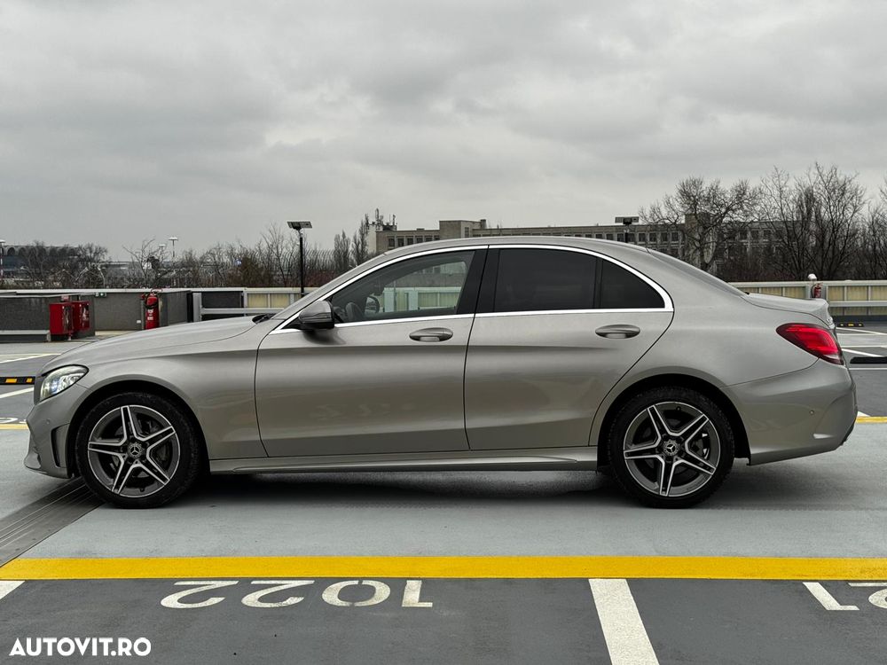 Mercedes-Benz C 220 d 4MATIC T-Modell Aut - 10