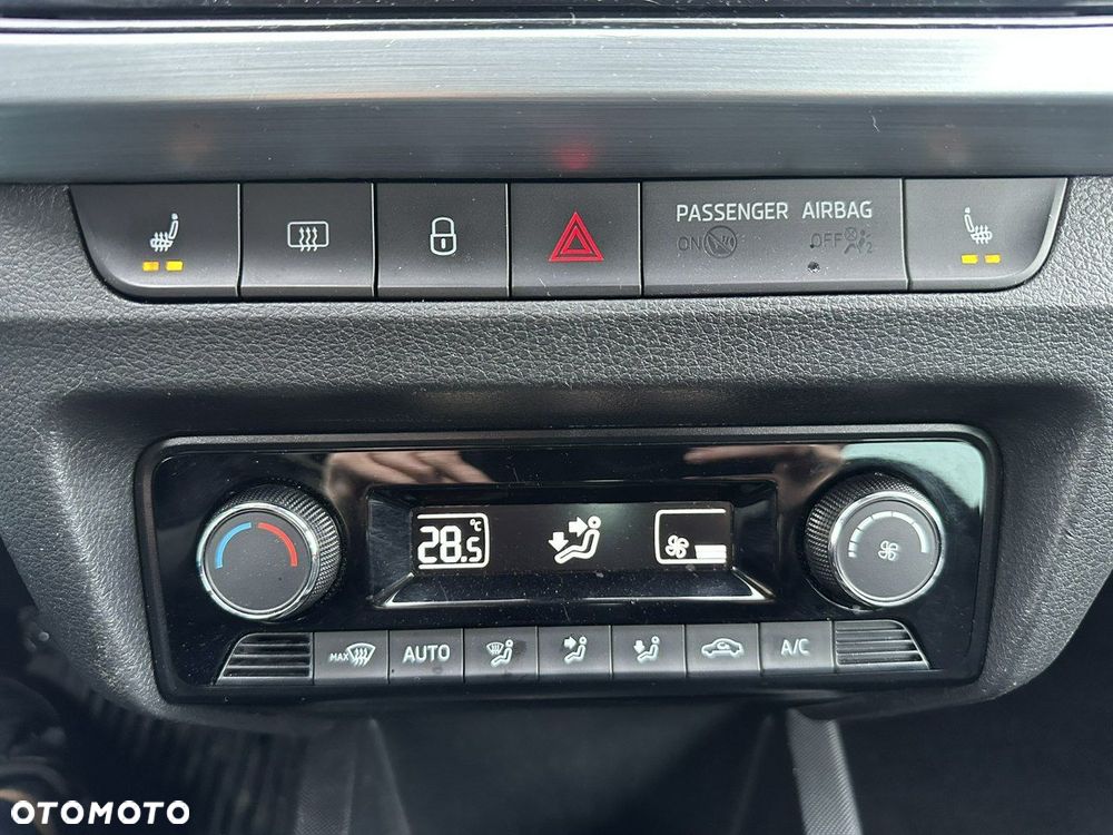 Skoda Fabia 1.0 Ambition - 21