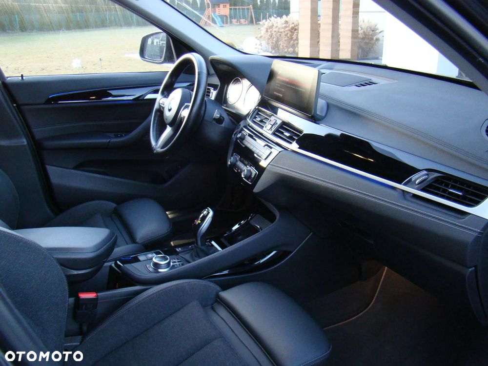 BMW X1 xDrive20d Sport Line - 35