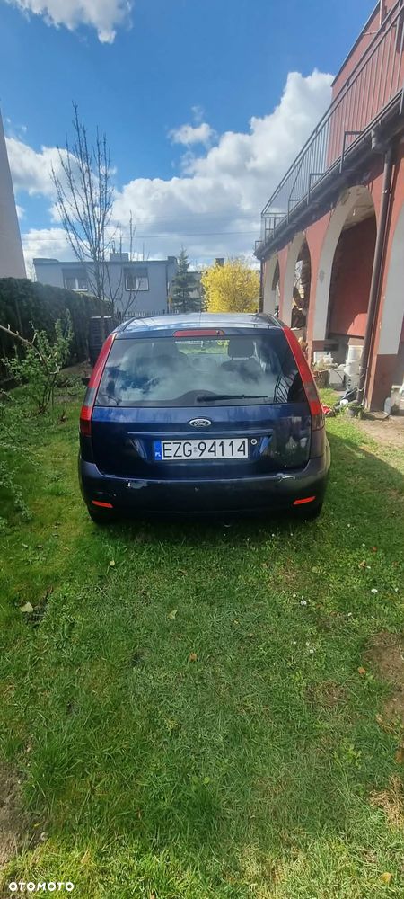 Ford Fiesta - 8