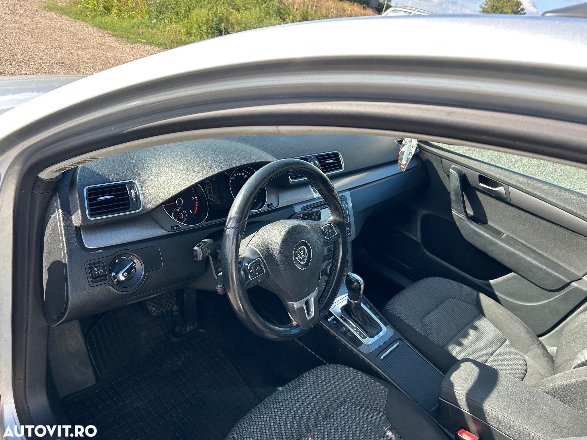 Volkswagen Passat Variant 2.0 Blue TDI DSG SCR Comfortline - 10