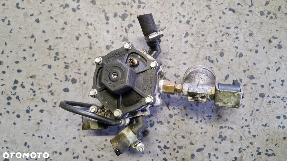 PAROWNIK REDUKTOR STAG R02 - 1