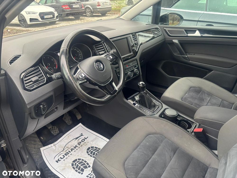 Volkswagen Golf Sportsvan - 10