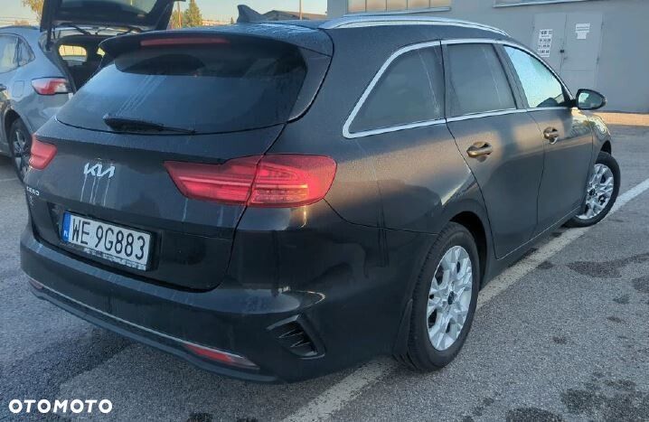 Kia Ceed - 4