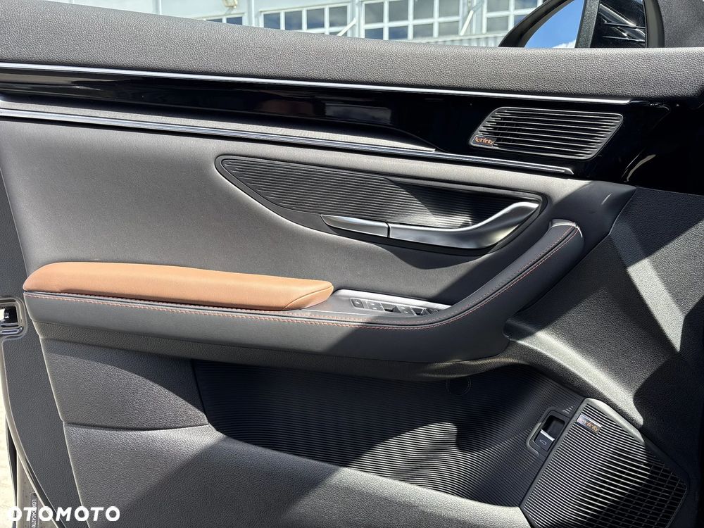 BYD Seal U 1.5T Design AWD - 25