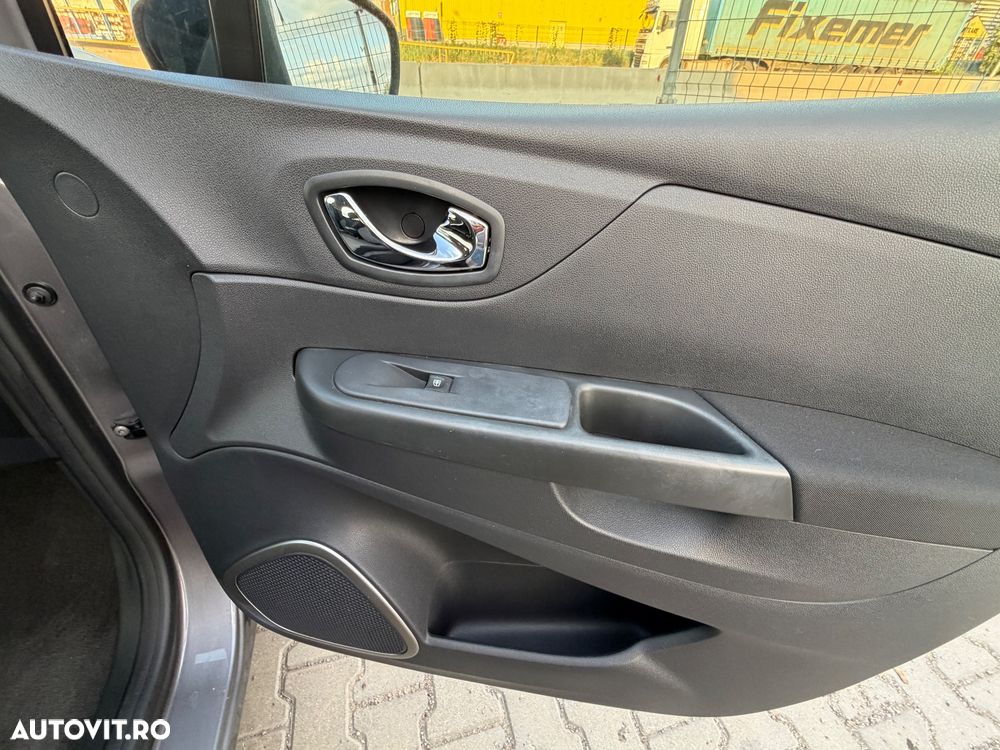 Renault Captur dCi Dynamique Aut. - 35
