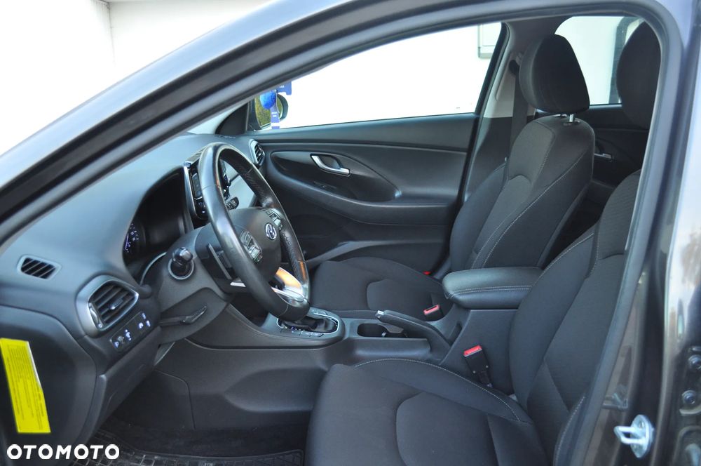 Hyundai i30 1.6 CRDI DCT YES - 21