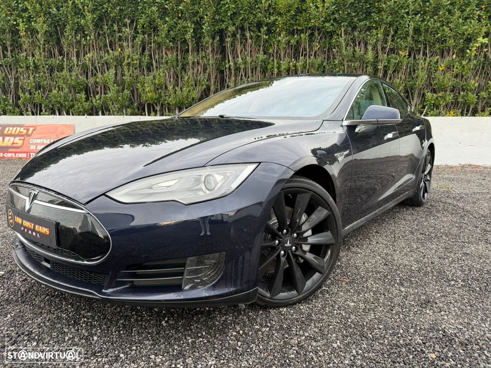 Tesla Model S 60 - 25