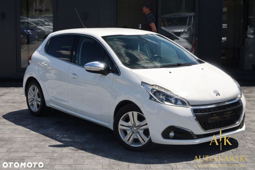 Peugeot 208 - 9
