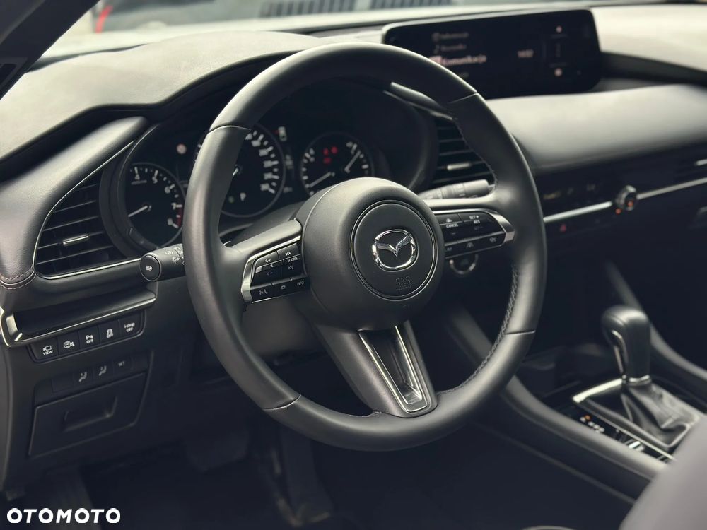 Mazda 3 2.0 mHEV Takumi - 10
