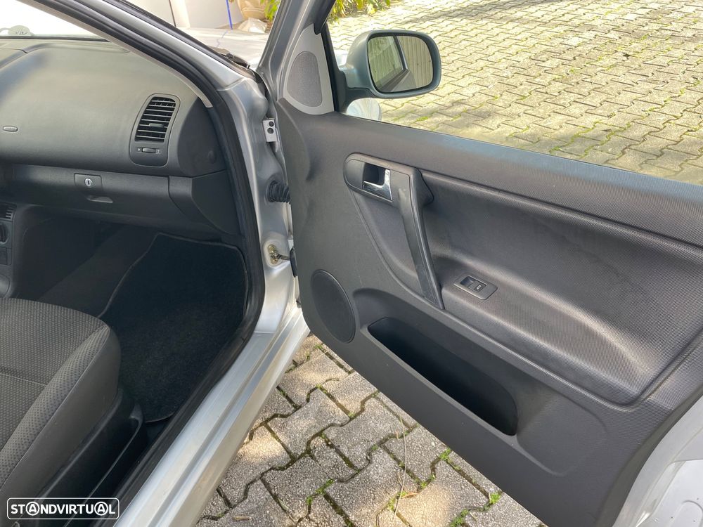 VW Polo 1.0 Conceptline - 21