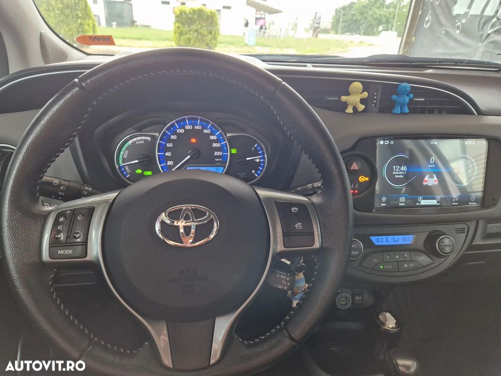 Toyota Yaris - 6