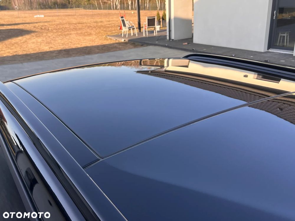 Peugeot 2008 54kWh GT Exclusive - 11