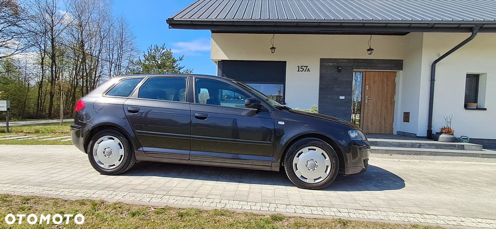 Audi A3 Sportback - 5