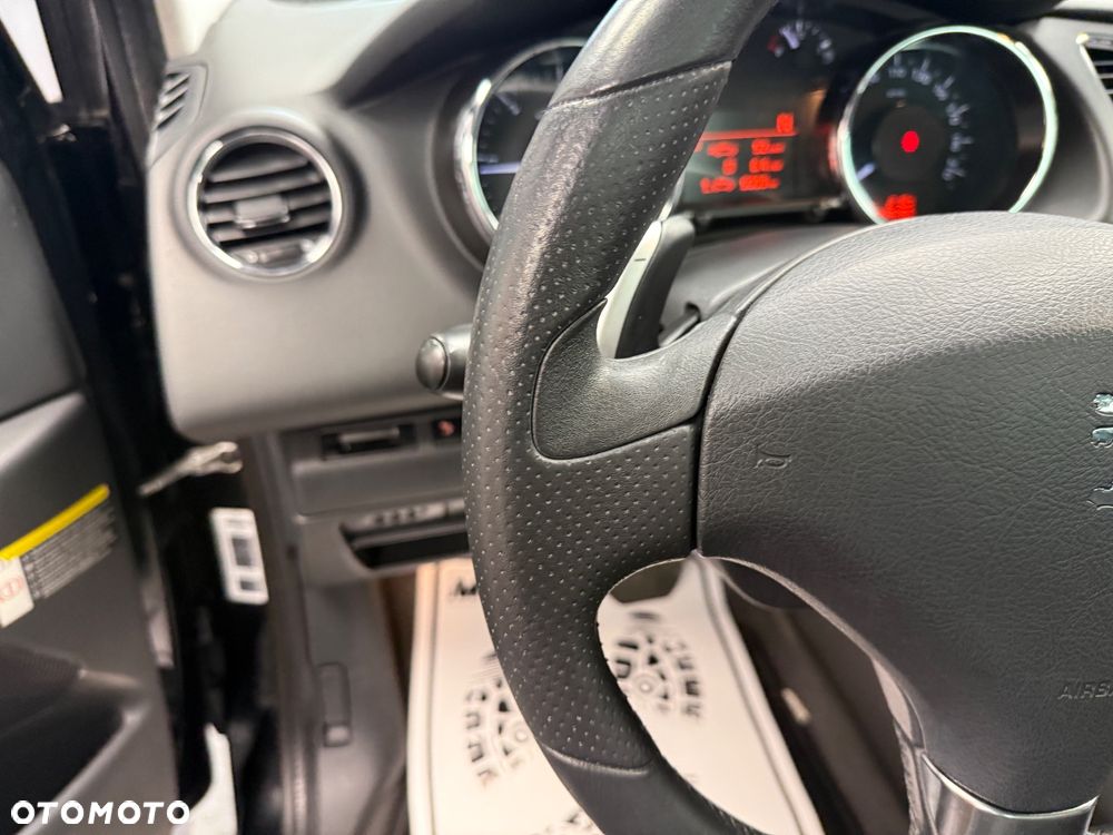 Peugeot 3008 - 18