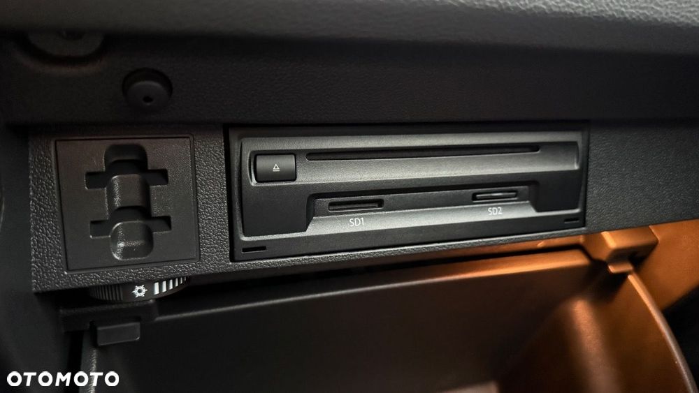 Volkswagen Tiguan - 38