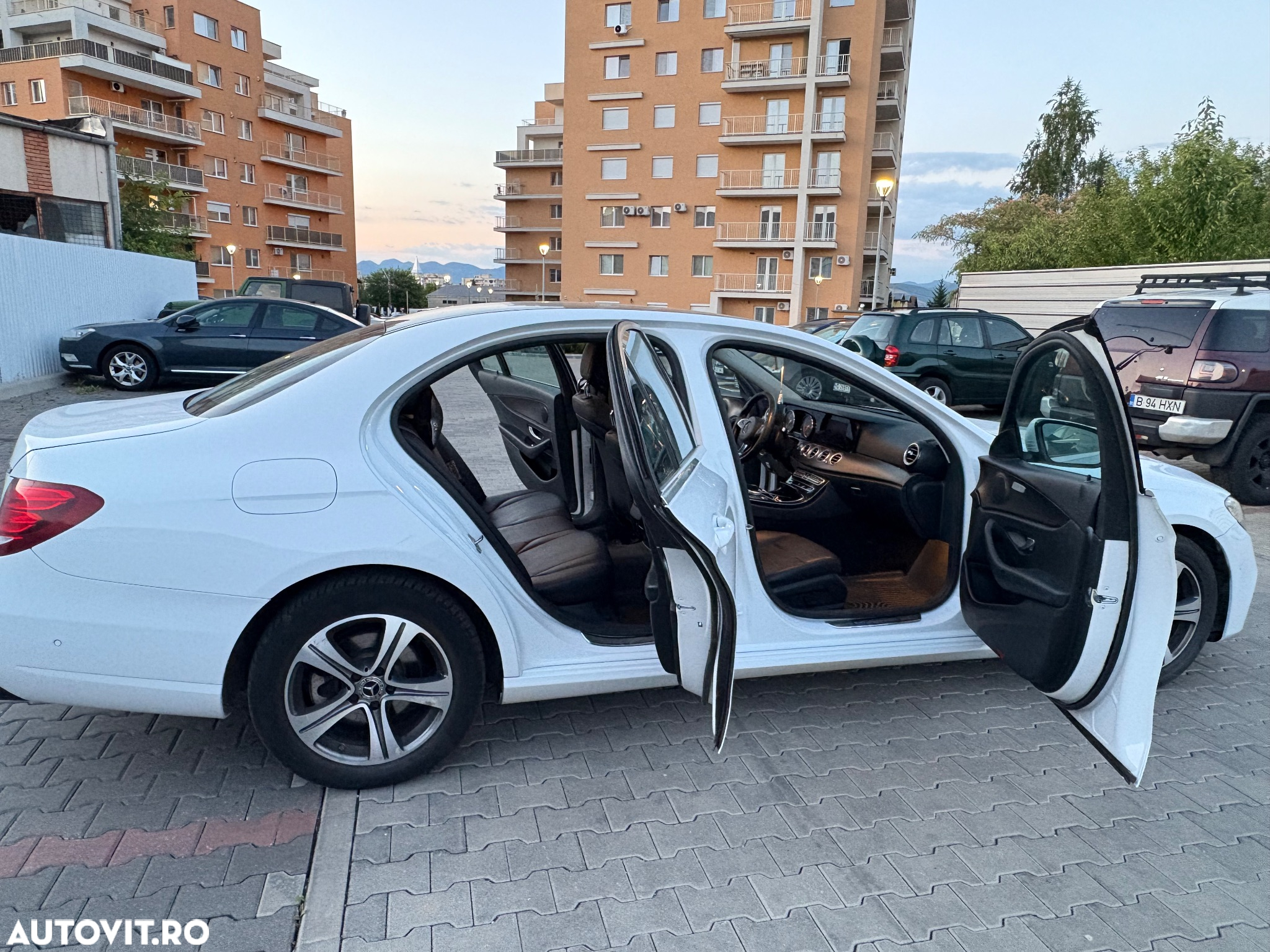 Mercedes-Benz E 200 d 9G-TRONIC - 6